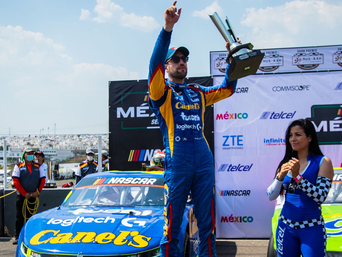 RUBEN GARCIA JR. GANA EN NASCAR MEXICO, ANTE LA PENALIZACIÓN DE SALVADOR DE ALBA JR.