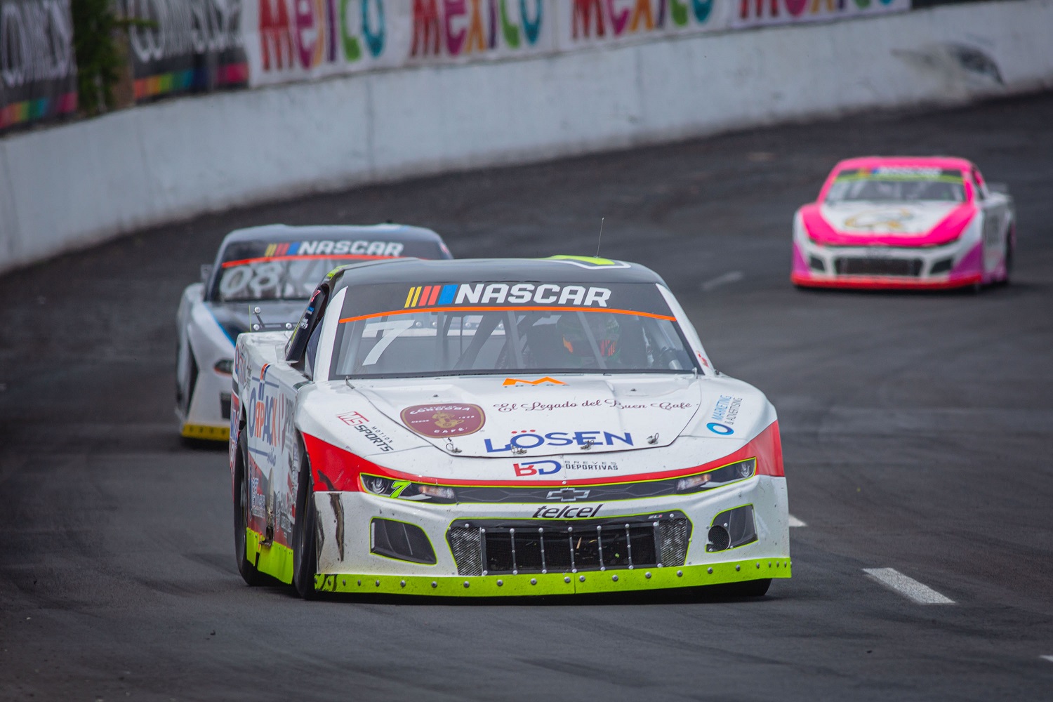 XAVI RAZO GANA LA NASCAR MÉXICO EN GUADALAJARA