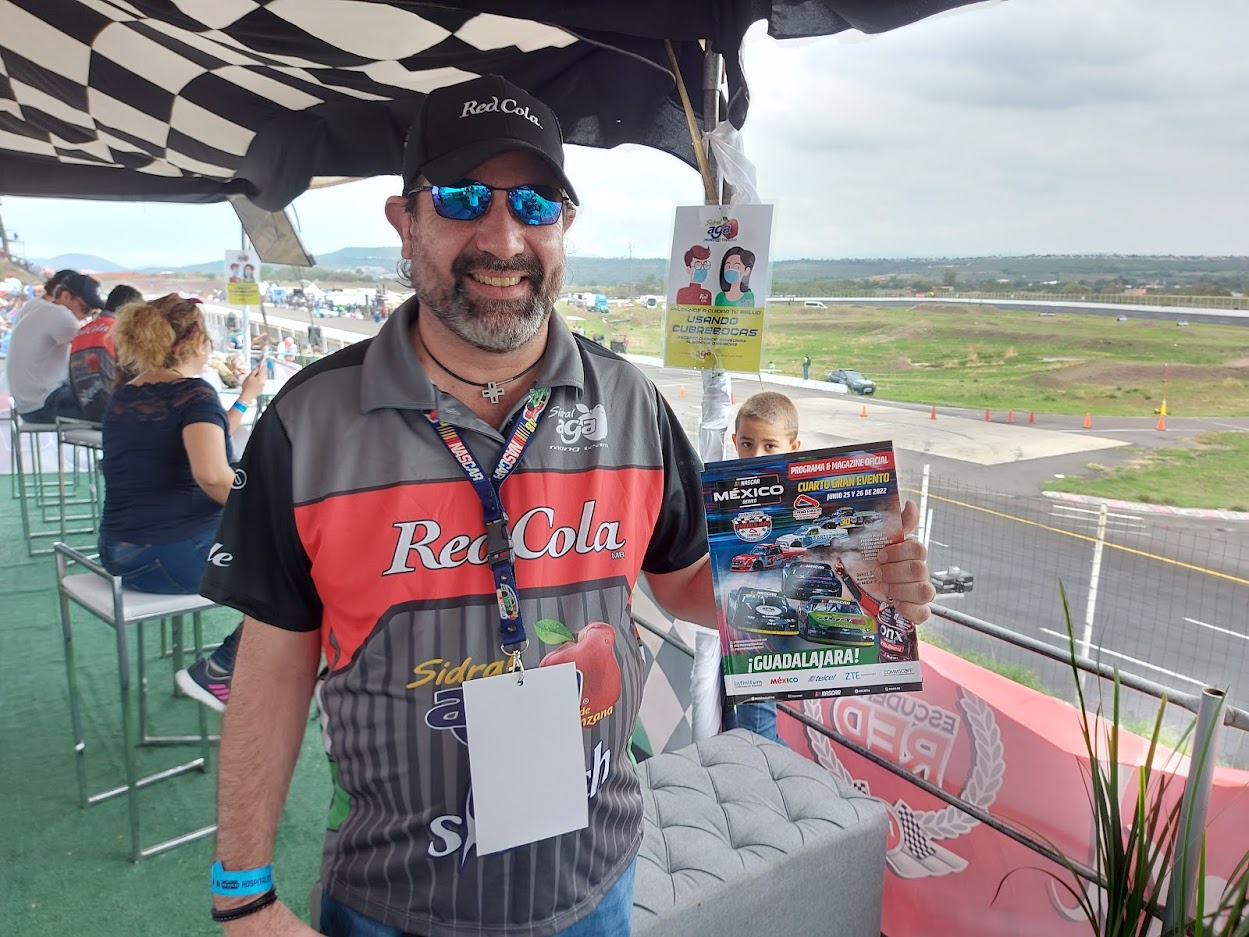 NUESTRA GENTE EN EL GRAN PREMIO RED COLA PUEBLA 2022 DE NASCAR MÉXICO SERIES