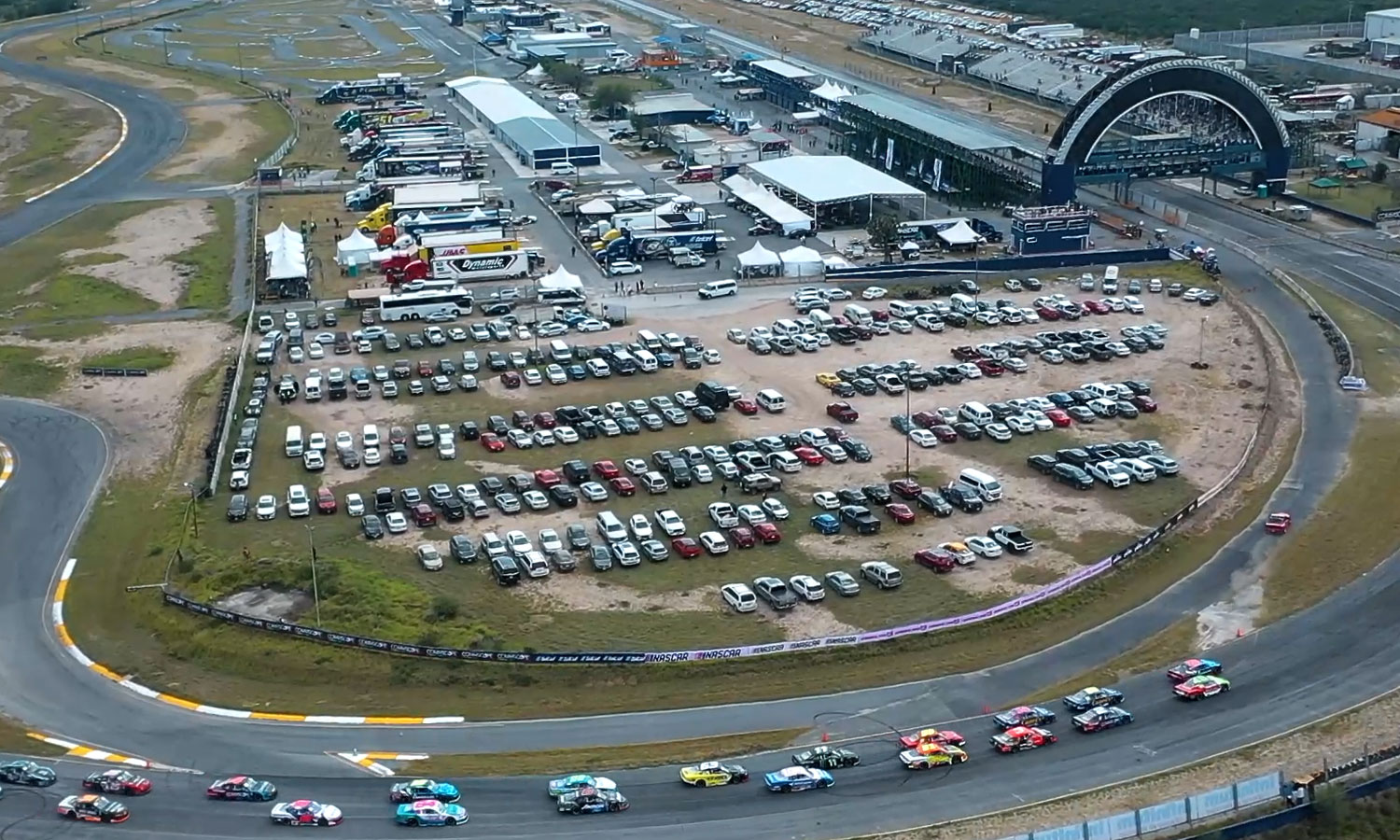 NO TE PIERDAS EL «GRAN PREMIO ARZYZ» DE MONTERREY ESTE FIN DE SEMANA.