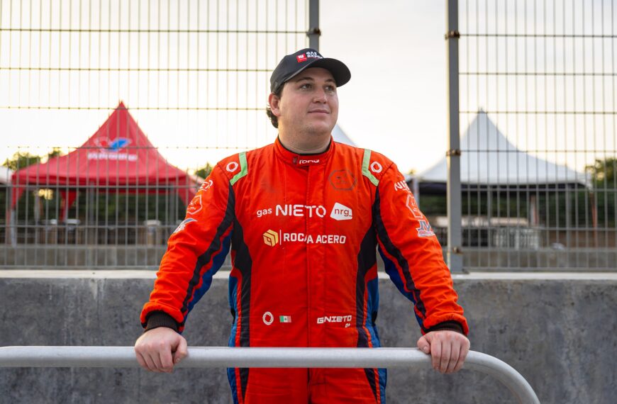 NIETO A NASCAR MÉXICO SERIES