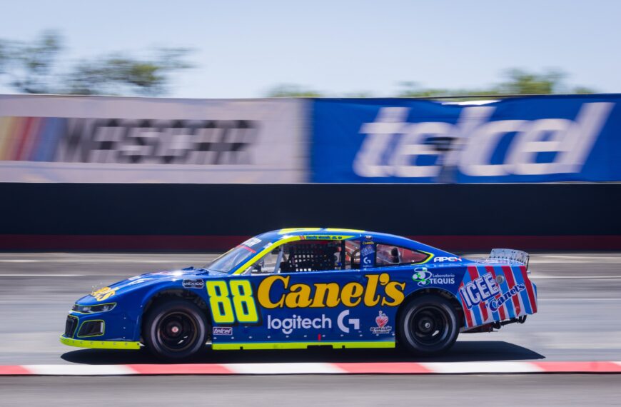 RUBÉN GARCÍA JR. ENCABEZA LAS POSICIONES DE NASCAR MÉXICO