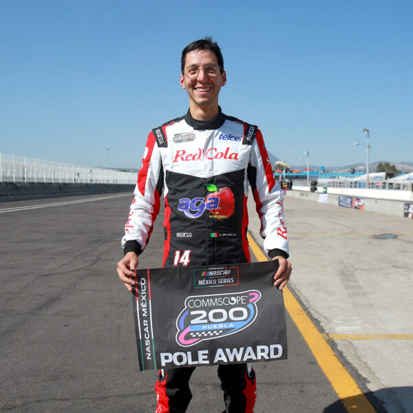 ALEX DE ALBA Y EL AGA RACING TEAM, SE APUNTAN LA “POLE” PARA LA “COMMSCOPE 200”