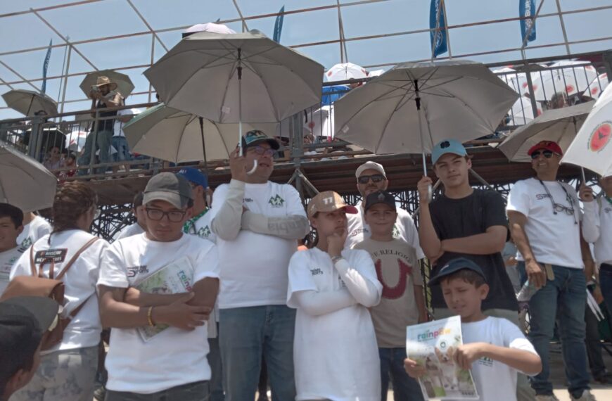 LA ESCUDERÍA PRIME SPORTS RACING TEAM INVITÓ A CASI 50 NIÑOS DEL ALBERGUE LOS PINOS, DE GUADALAJARA, AL ÓVALO AGUASCALIENTES MÉXICO.